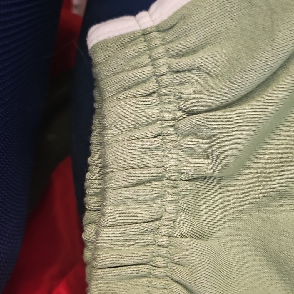 PINK Victoria's Secret Green Sweatpants Size M - Picture 4 of 6